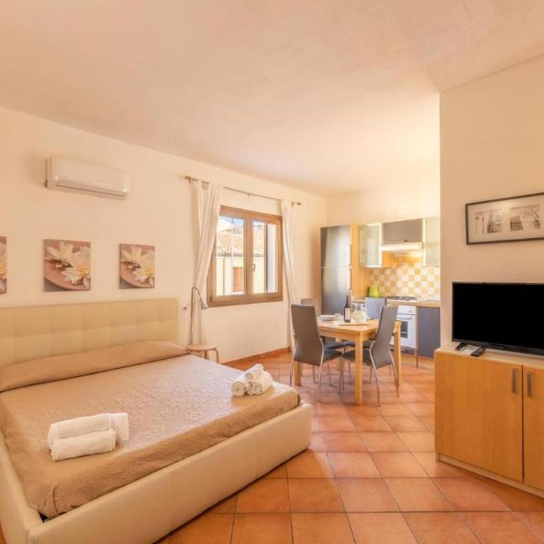 Relaxing Cristal Blu Studio sleeps 4 persons - Apartment - 24