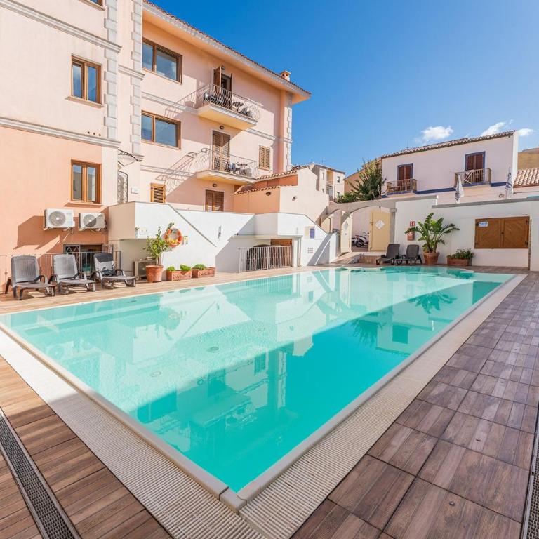 Relaxing Cristal Blu Studio sleeps 3 persons - Apartment - 29