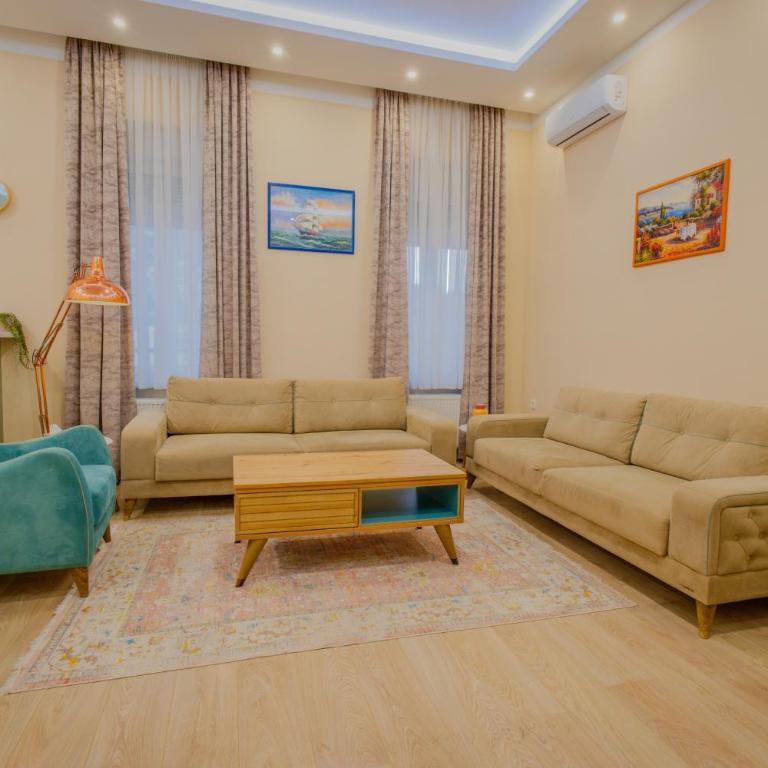 Spacious City Center Residence - Apartman - 4