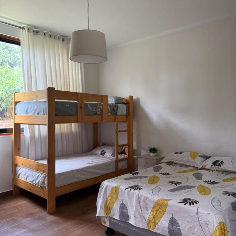 Spacious Home 4BR with Pool in Pachacamac - Vacation Home - 38