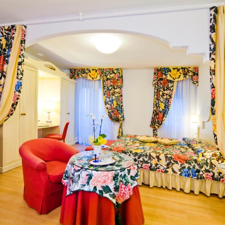 Hotel Panoramic - Junior Suite con Balcone - 2