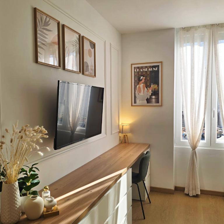 L Émeraude Rémoise - Idéalement situé & Confort & Climatisé - Appartamento con 1 Camera da Letto - 4