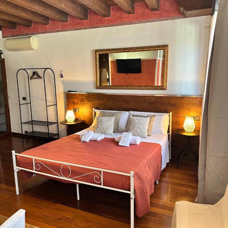 Marconi Rooms Alloggio Segreto - Deluxe Studio - 1
