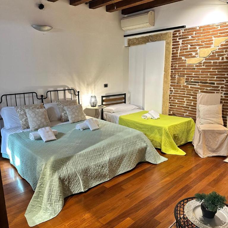 Marconi Rooms Alloggio Segreto - Deluxe Studio - 4