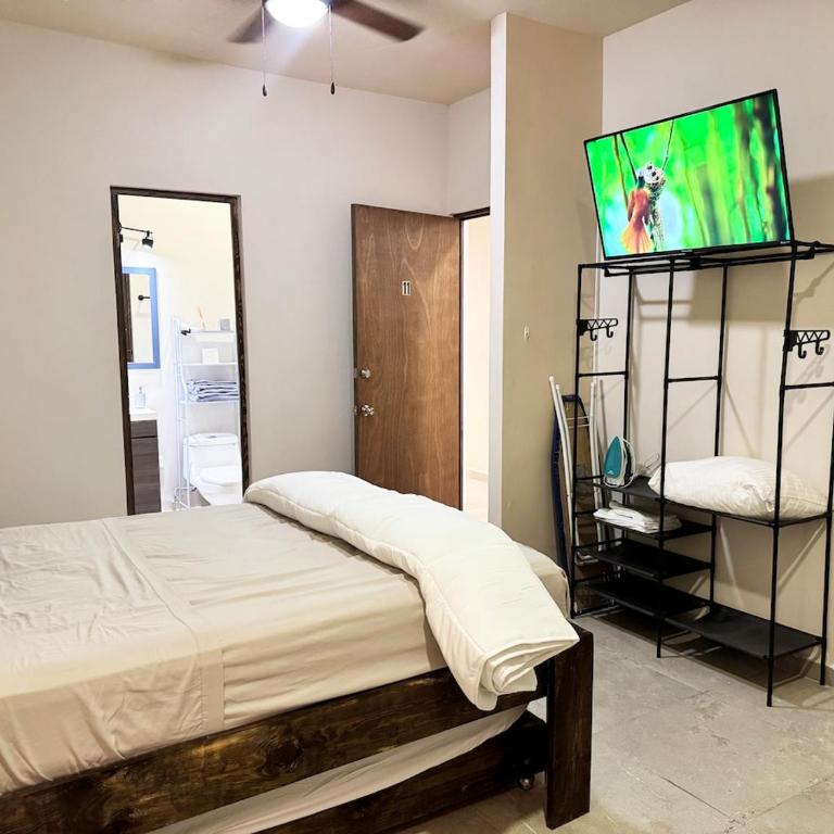 8min to US Consulate Fast WiFi Free Parking - Apartment - 9