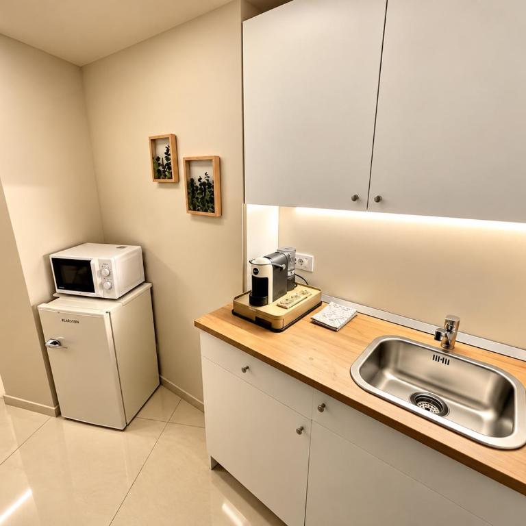 Domus San Gaetano - One-Bedroom Apartment - 9