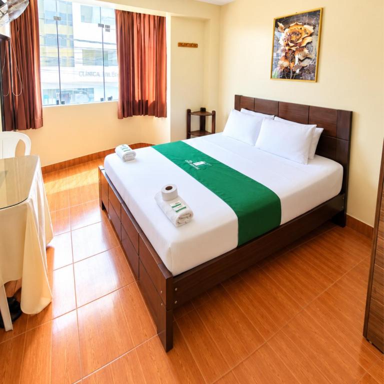 Hotel San Eduardo - Habitación Estándar - 1 cama grande - 5