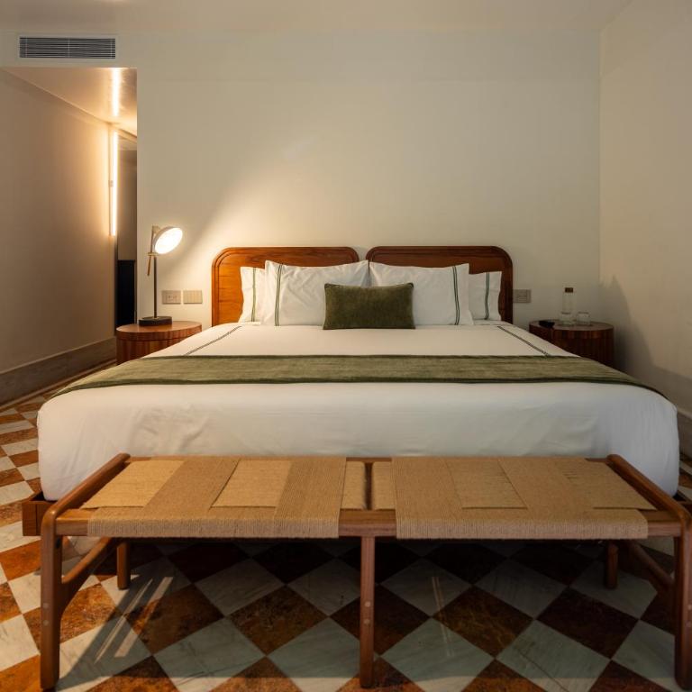 Hotel Dama - Chambre Lit King-Size - 2