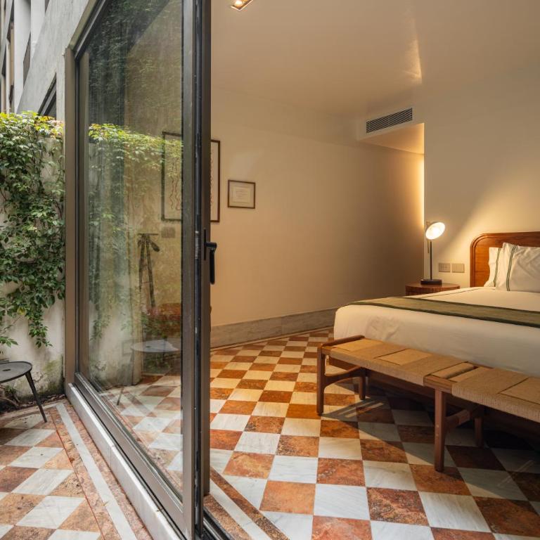 Hotel Dama - Chambre Lit King-Size - 5