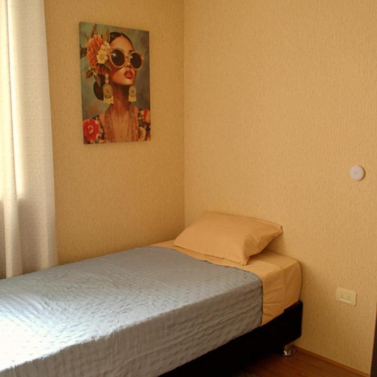 Cesar's Apartment - Los Laureles, Comas - Apartamento de 2 dormitorios - 4