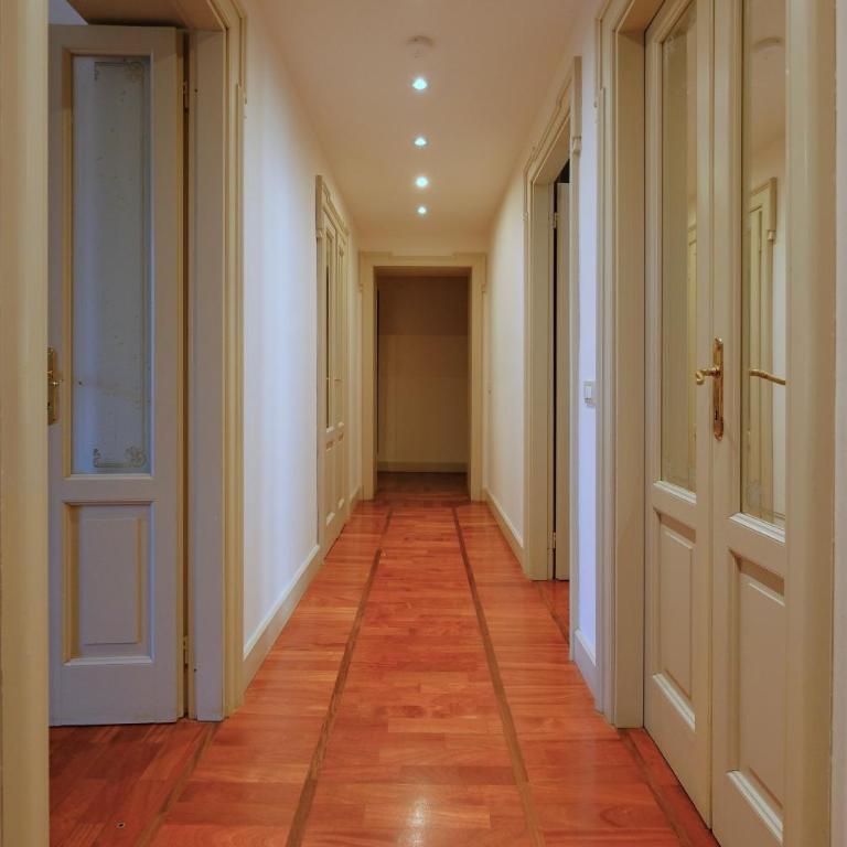 Future Apartments Goldoni - Appartamento Deluxe con 2 Camere da Letto e Balcone - 23
