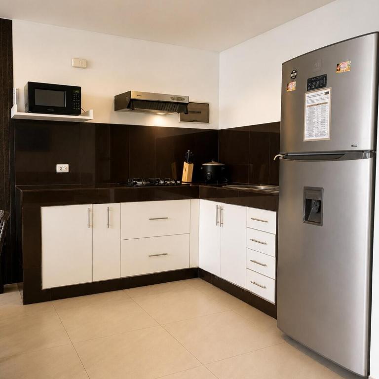 Departamento con Jacuzzi privado y acceso directo al mar - Apartamento de 3 dormitorios - 30