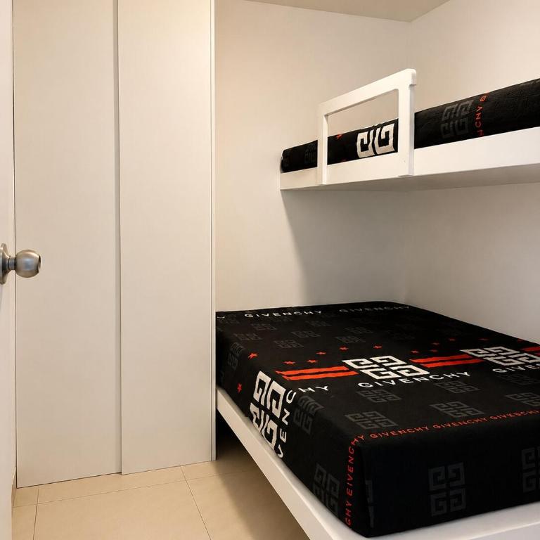 Departamento con Jacuzzi privado y acceso directo al mar - Apartamento de 3 dormitorios - 27