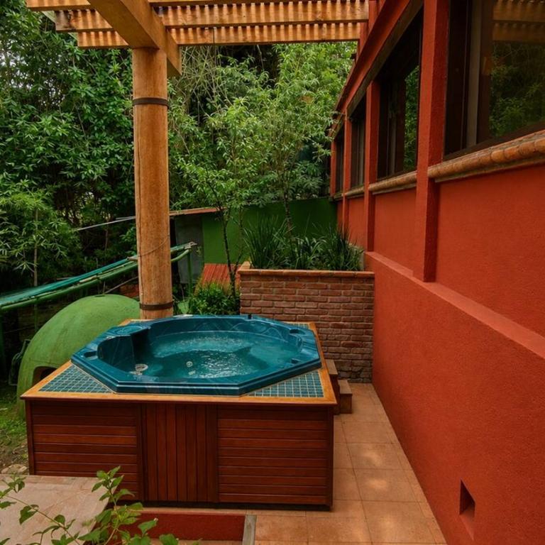 Forest Retreat w Hot Tub & Breakfast, Near - Habitación Doble Económica - 27