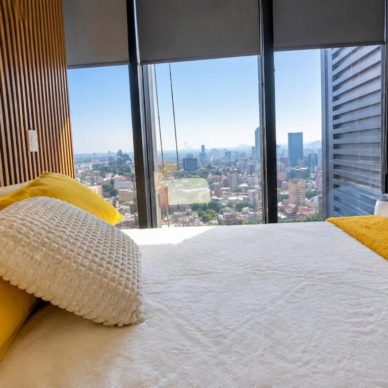 Reforma 24th Floor 2BR Apt View Pool CDMX - Apartment - 81