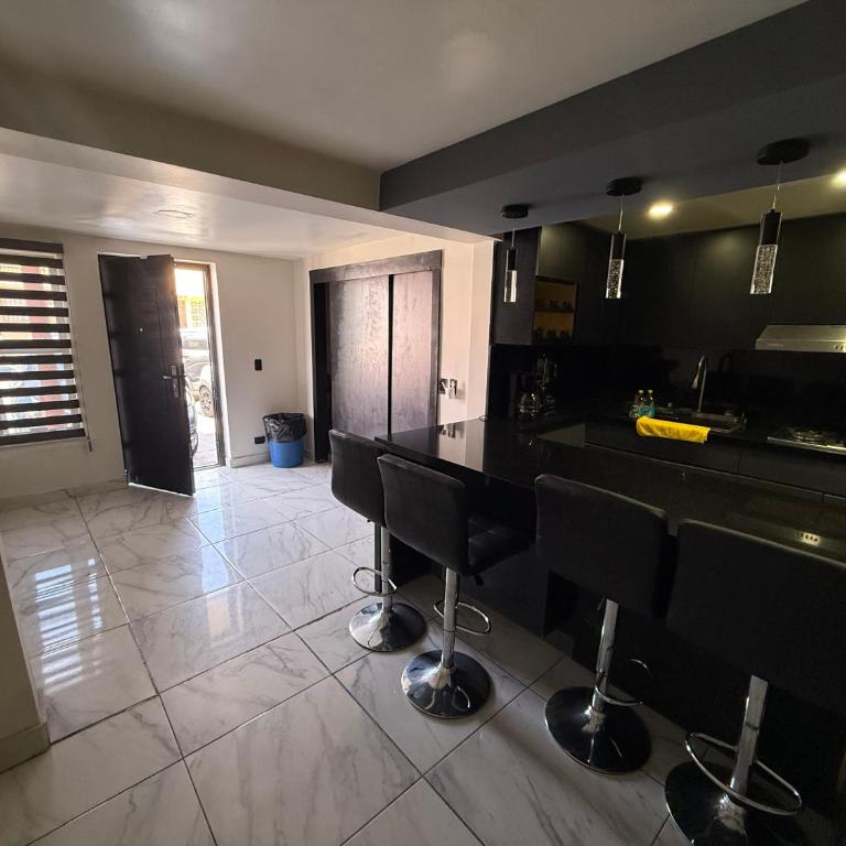Casa frente ah consulado americano y línea de otay 5 min aeropuerto - Apartamento de 2 dormitorios - 10