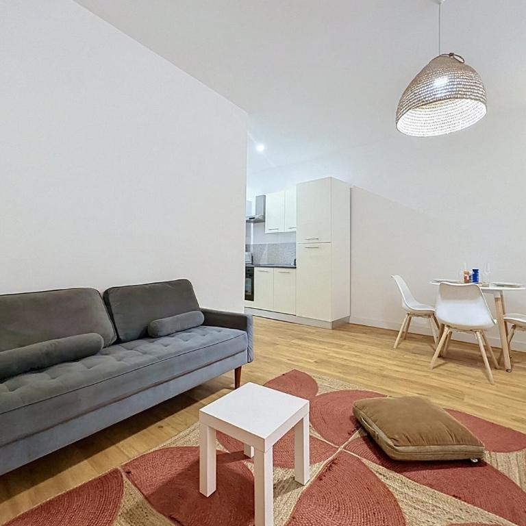Cozy Studio - Old Port 100m - Spacious - Central - One-Bedroom Apartment - 7