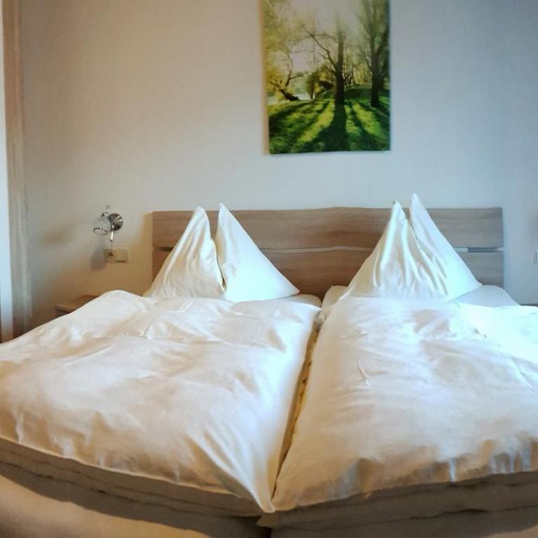 Landgasthof Hotel Zehenthof - Doppelzimmer mit Balkon - 7