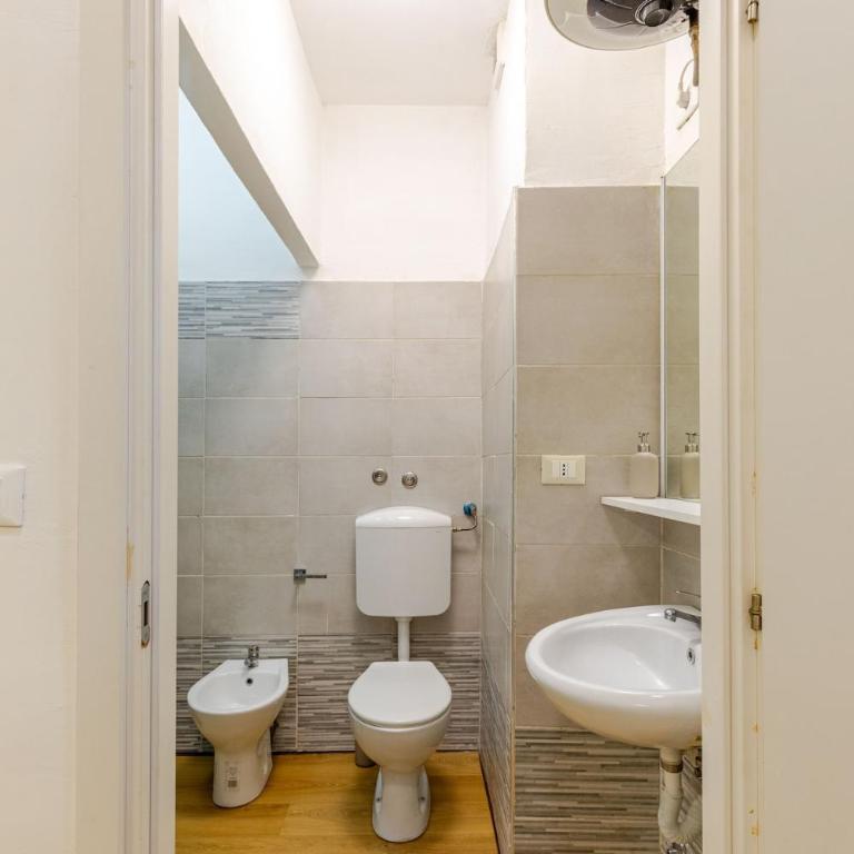 Design Apartment Torino City Center - Appartamento con 2 Camere da Letto - 17