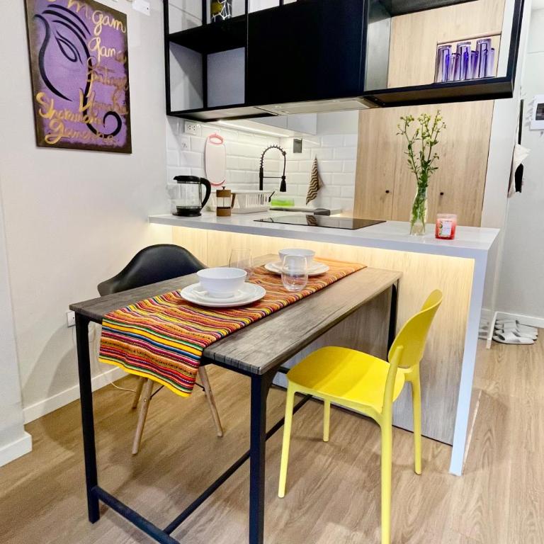 Andes loft, vista panorámica y balcón privado - One-Bedroom Apartment - 3