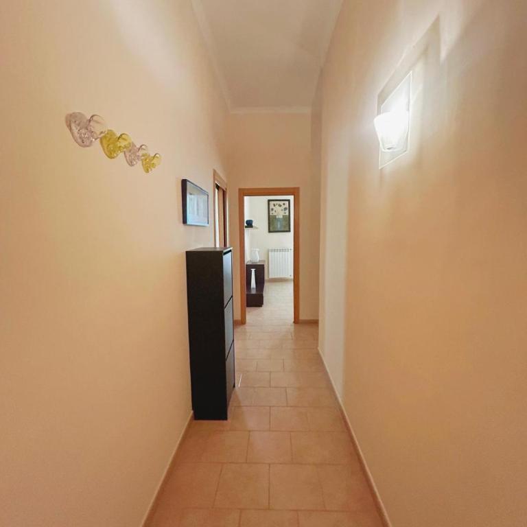 La Residenza - Appartamento con 2 Camere da Letto - 1