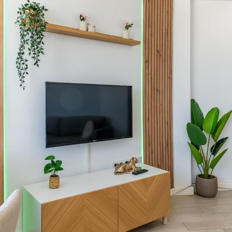 Cubo's Algaidamar Apartment - Apartment - 8