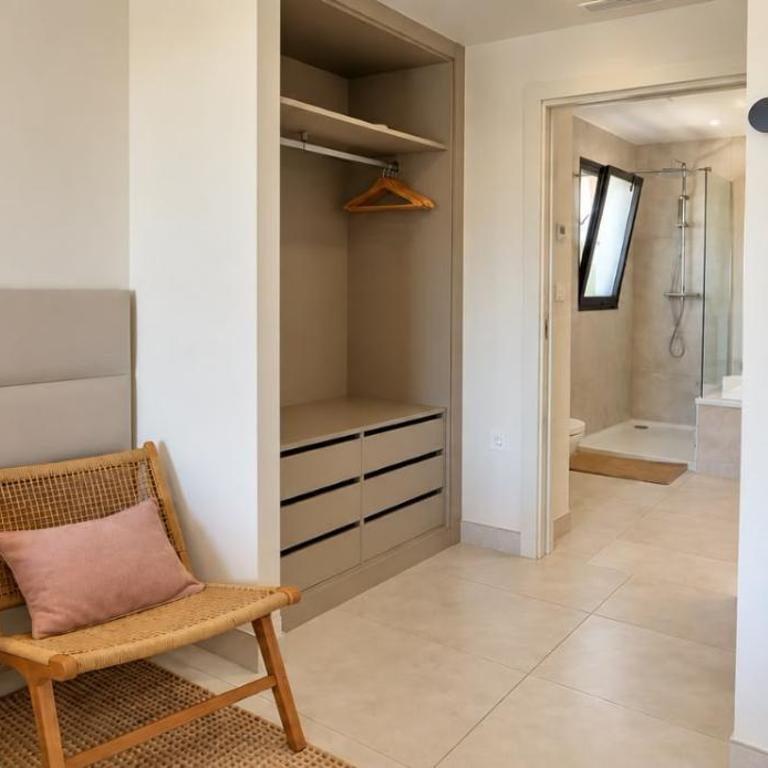 Beachside apartment - Sea Views - La Cala de Mijas - Three-Bedroom Apartment - 15
