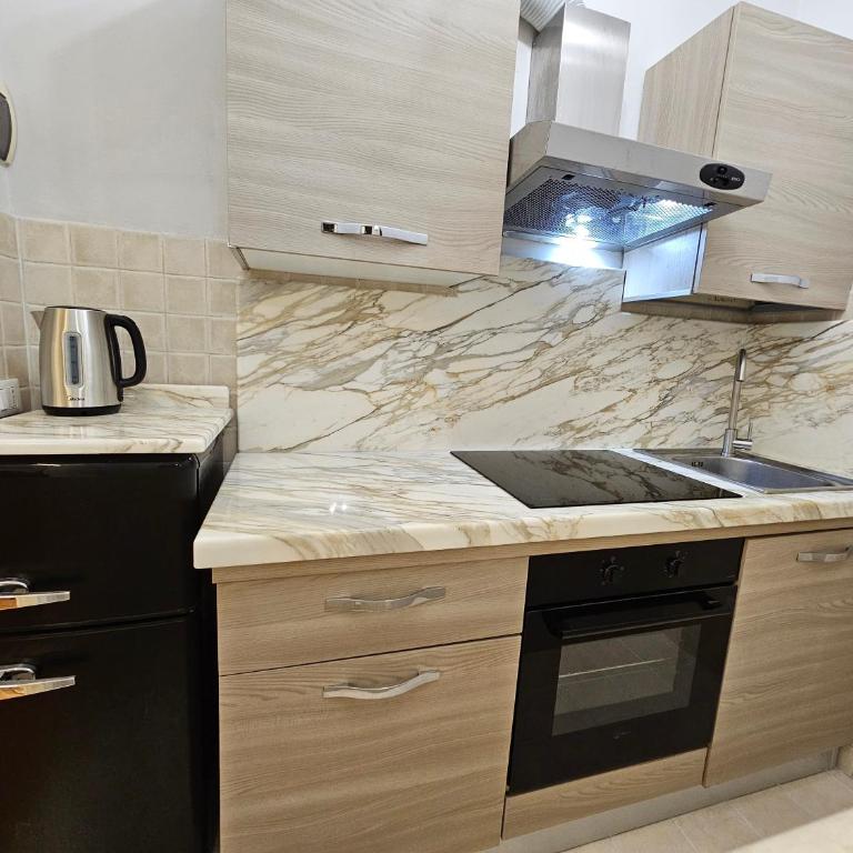 Fiesolana Luxury Home - One-Bedroom Apartment - 37