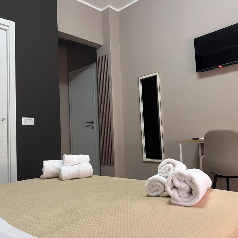 B&B Civico 122 - Camera Tripla - 5