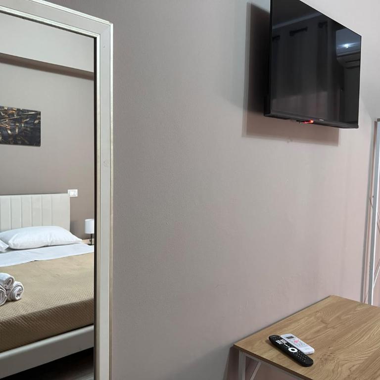 B&B Civico 122 - Camera Tripla - 6