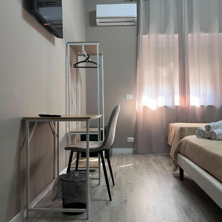 B&B Civico 122 - Camera Tripla - 7