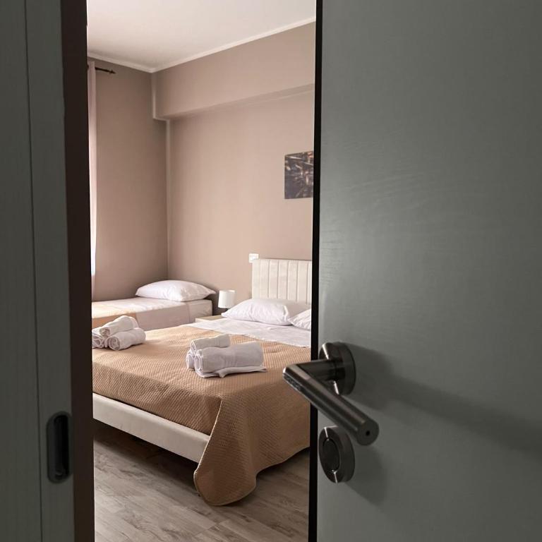 B&B Civico 122 - Camera Tripla - 1