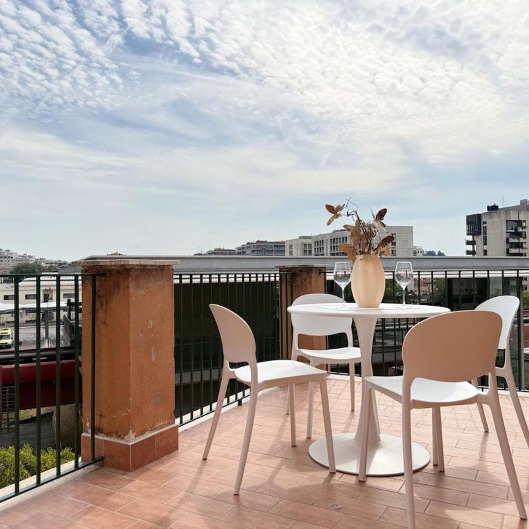 Terrazza privata con vista vicino alla stazione - Appartamento con 1 Camera da Letto - 8