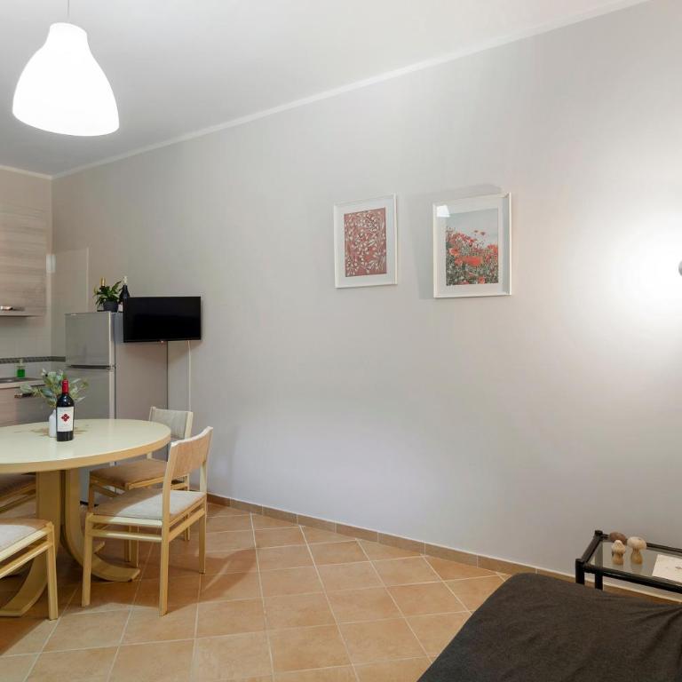 Villa Frascinelle 2.0 - Appartamento con 1 Camera da Letto e Vista Giardino - 2