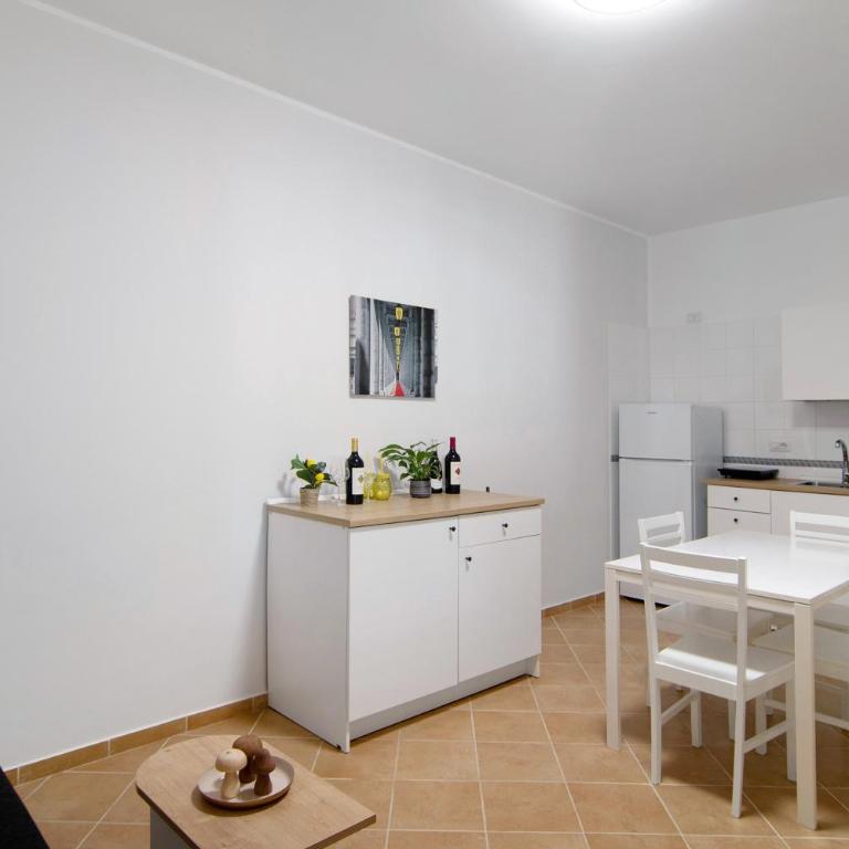 Villa Frascinelle 2.0 - Appartamento con 1 Camera da Letto e Vista Giardino - 13