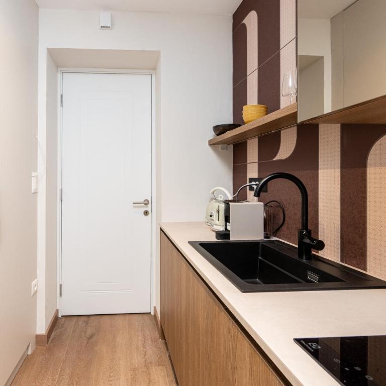 Bright 3BDR Apartment with Garden - FREE PARKING - Apartman sa 3 Spavaće Sobe - 15