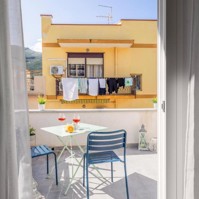 Dream Holidays Sferracavallo - Premium Ferienwohnung mit 1 Schlafzimmer und Meerblick - 10