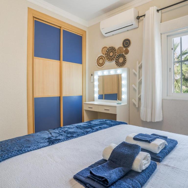 Balcón Pueblo Andaluz - Apartamento de 3 dormitorios y vistas al mar - 17