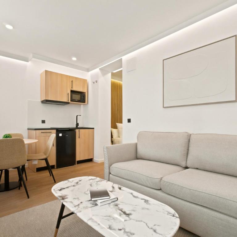 Bulevar Living en Madrid - Estudio - 1