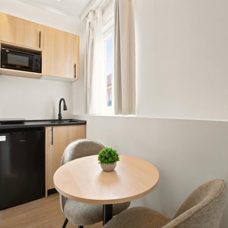 Bulevar Living en Madrid - Estudio - 3