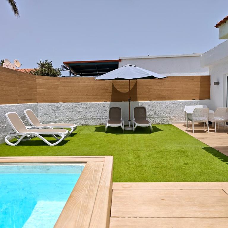 Bungalow with private pool and garden next to the Yumbo Center - Bungalow Superior - 2