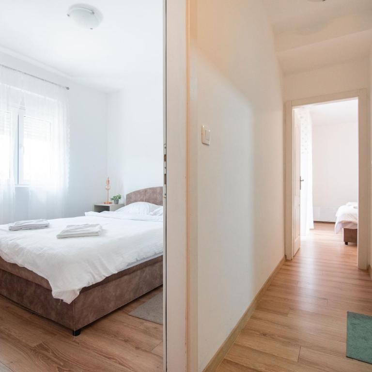 Zabljak Hills City Center - Apartman sa 2 Spavaće Sobe - 15