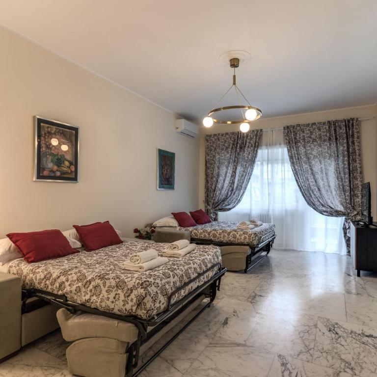 Casa Nostra Vaticano - Two-Bedroom Apartment with Balcony - 63