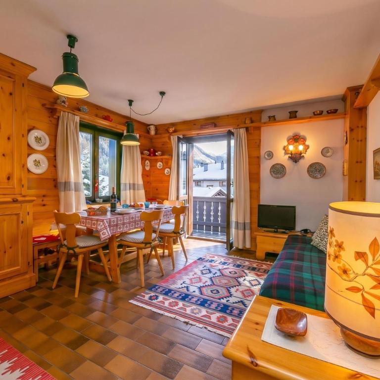Casa Cisi ski in-Ski out 20m - Happy Rentals - Apartment with Terrace - 4