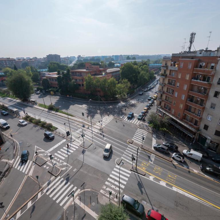 I-Host - Bright 2-Bedroom, Balcony, Sleeps 6 - Appartamento con 2 Camere da Letto - 32