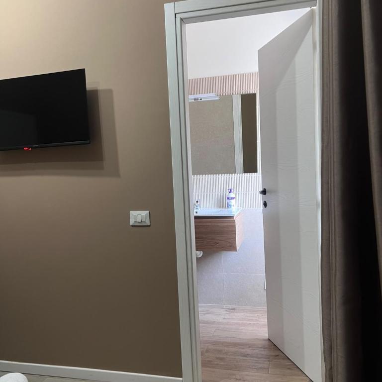B&B Civico 122 - Camera Matrimoniale con Bagno Privato - 5