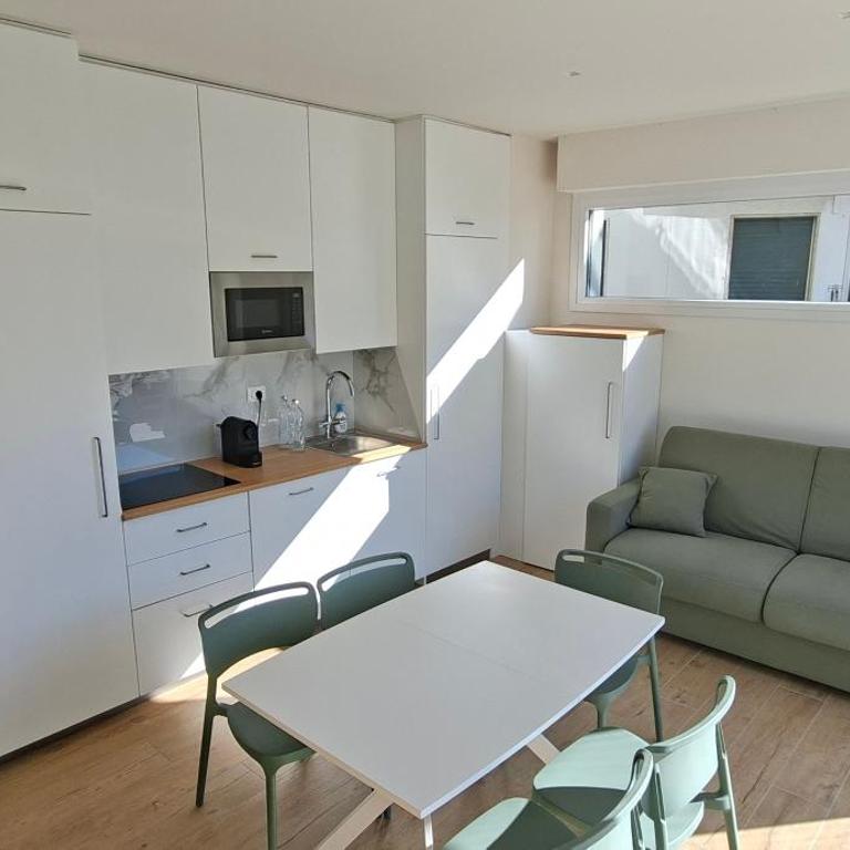 Appartamenti Villa Nuccia con terrazzi vista mare e parcheggio privato - Two-Bedroom Apartment with Terrace - 13