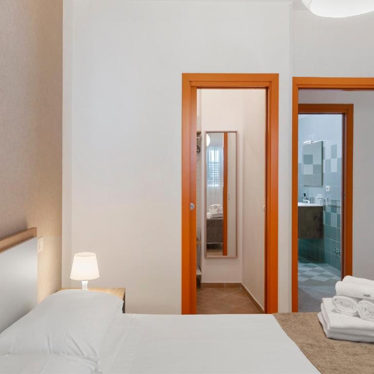 Villa Frascinelle 2.0 - Appartamento Deluxe con 2 Camere da Letto e Vista Giardino - 13