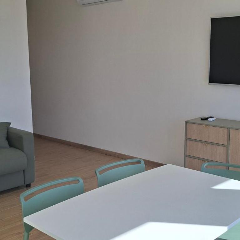 Appartamenti Villa Nuccia con terrazzi vista mare e parcheggio privato - Two-Bedroom Apartment with Terrace - 15