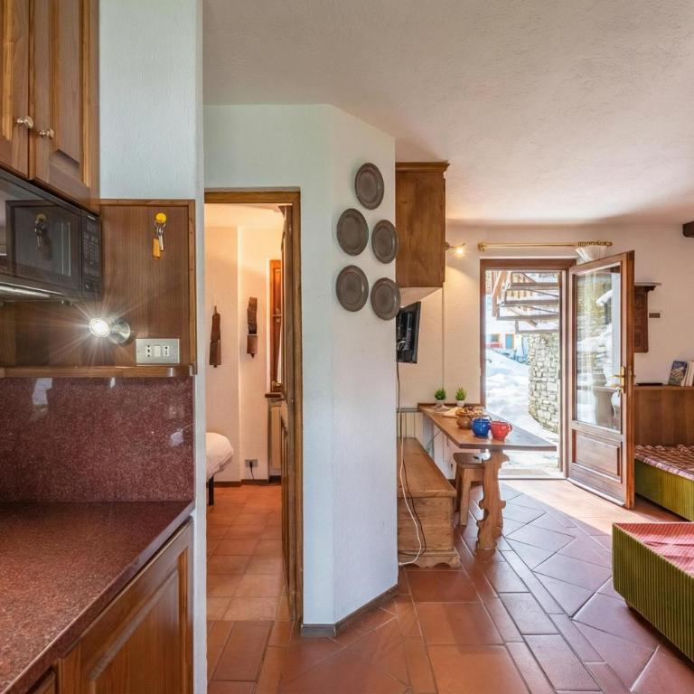 Cozy Apartment with Garden in Courmayeur - Happy Rentals - Apartment mit Blick auf die Berge - 9